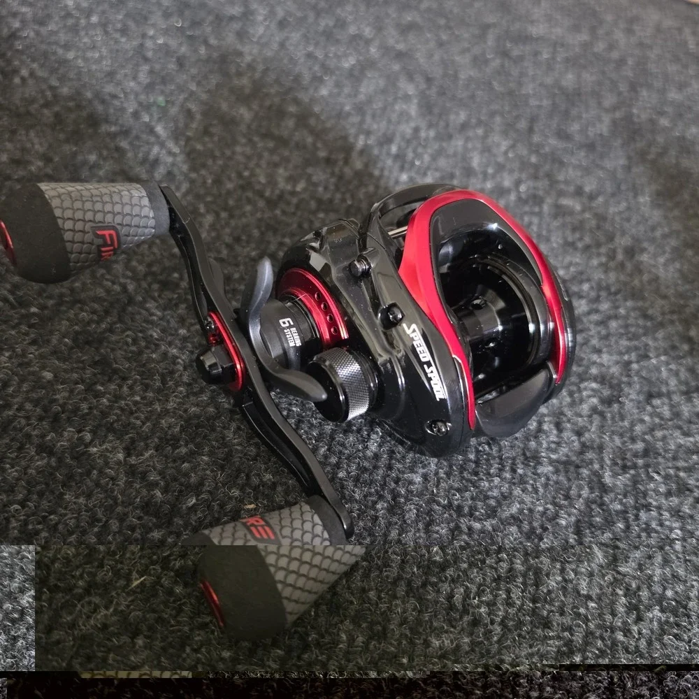 Lew's Carbon Fire Baitcast Reel Right-Hand 7.5:1 Ratio 6-Bearing CF1SHG2C New NB